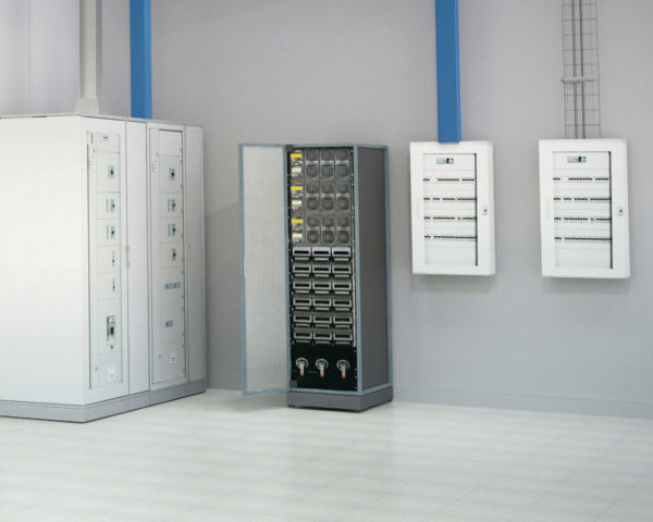 Ups Support UPS Systems for mission-critical environments - Backup Power - kW-set